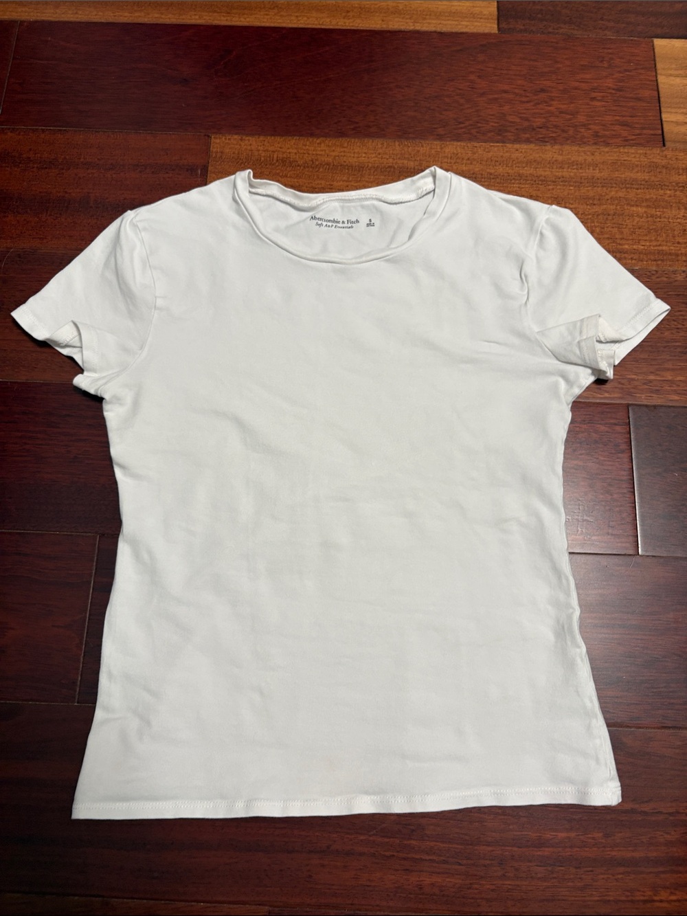 Abercrombie & Fitch White Short Sleeve Crewneck Tee